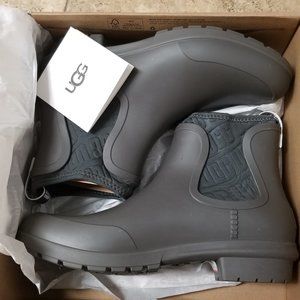 UGG Chevonne Rain Boots